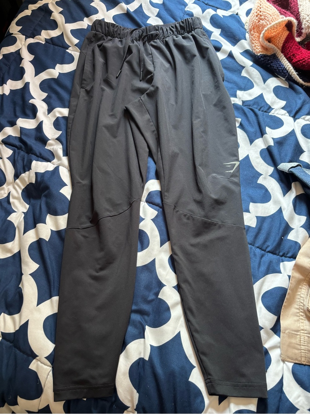 Men's Black Athletic Gymshark Joggers with Reflective Logo